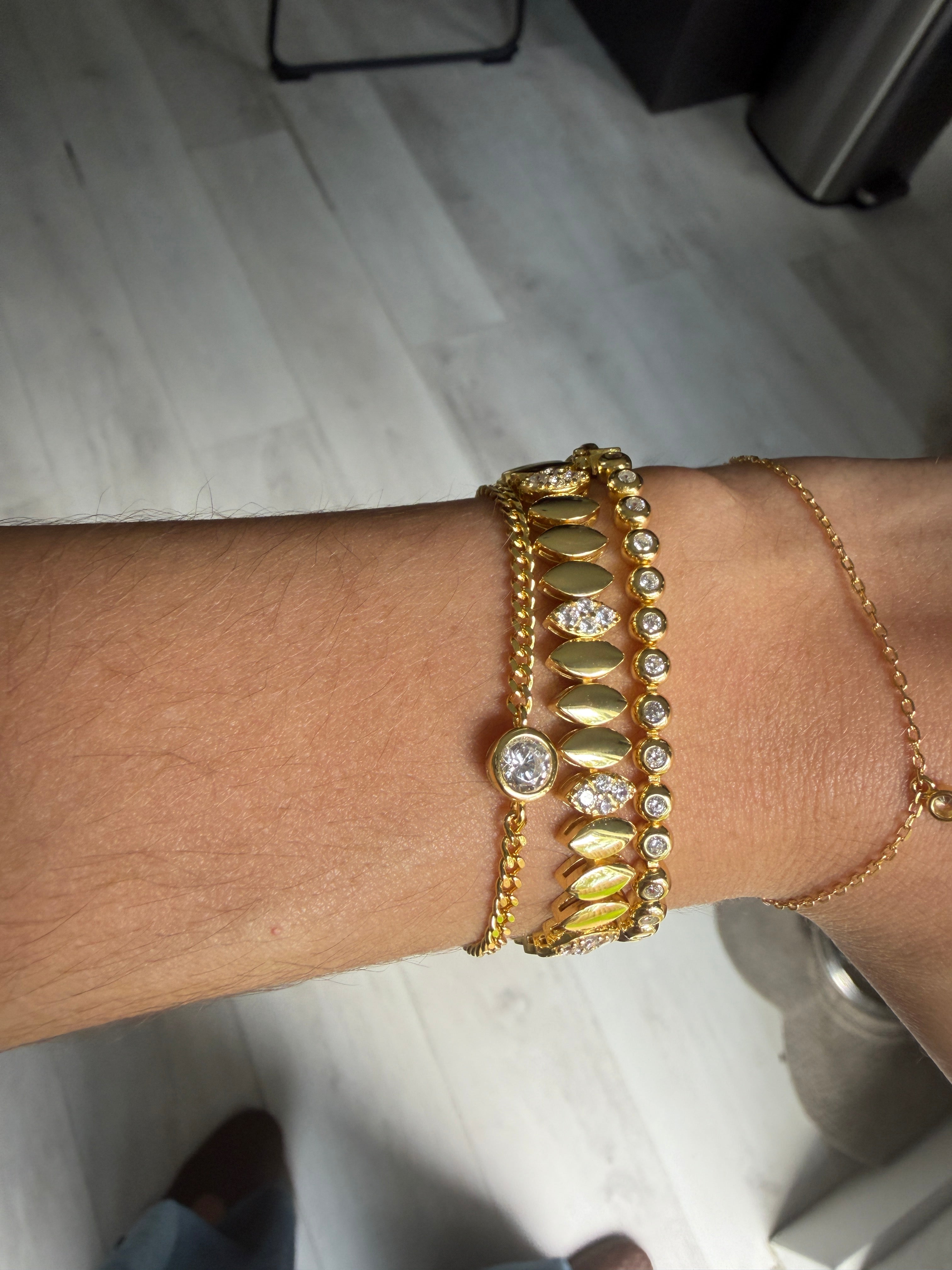 Luxe Glow Link Bracelet