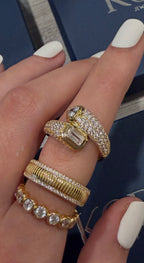 The Serpentine Heart & Emerald-Cut Wrap Ring