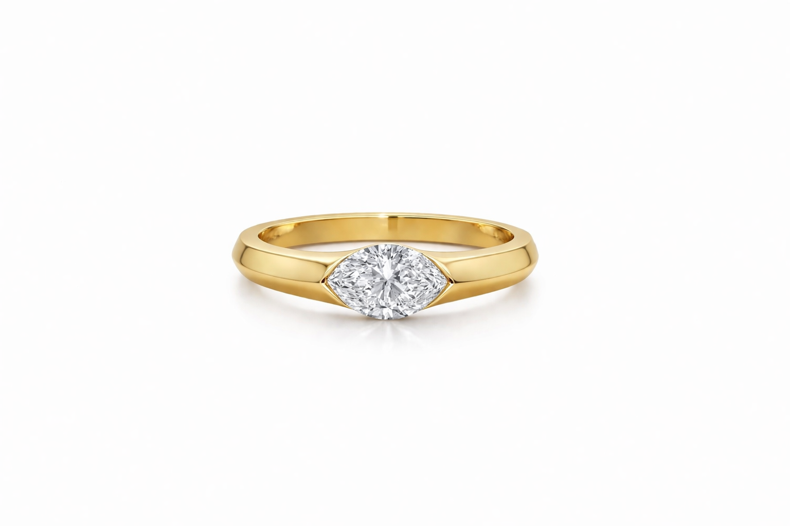 Aura Solitaire Ring